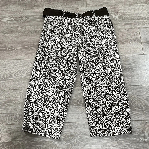 Lands’ End Cropped Brown Leaf Print Pants 10 - Picture 16 of 16